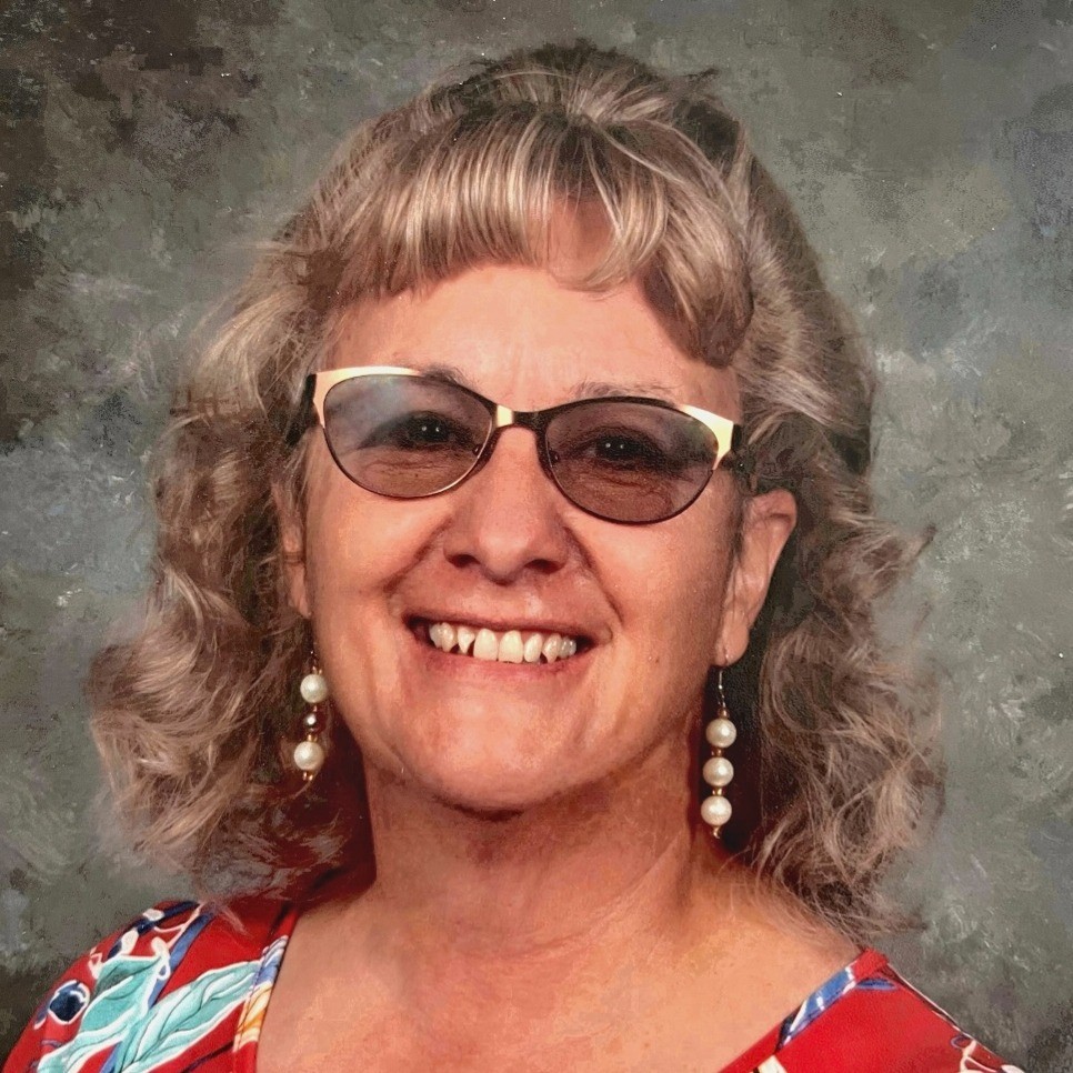 Cynthia Golden-Arnold